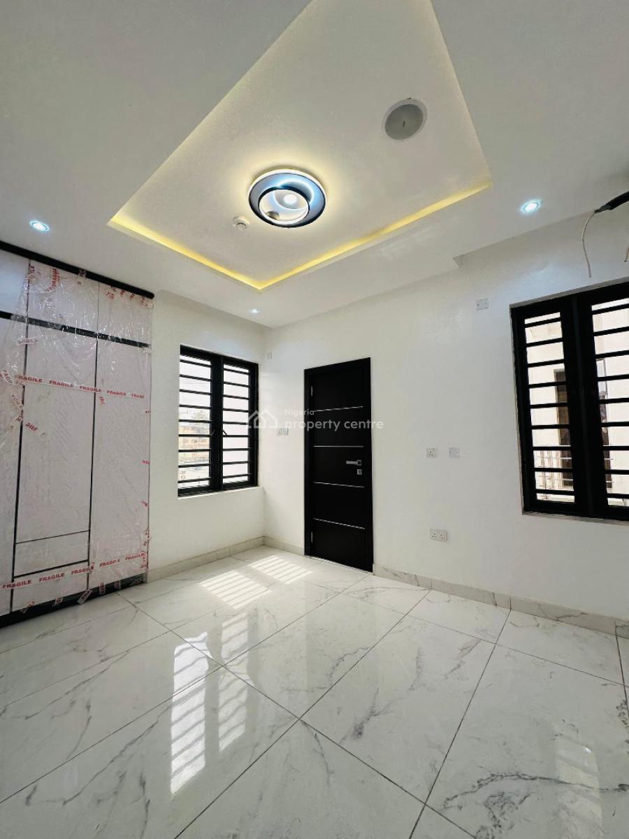 Grandly Designed 5 Bedroom Fully Detached Duplex with Bq, Omole Phase1, Enjoy Luxury and Space in, Omole Phase 1, Ikeja, Lagos, Detached Duplex for Sale