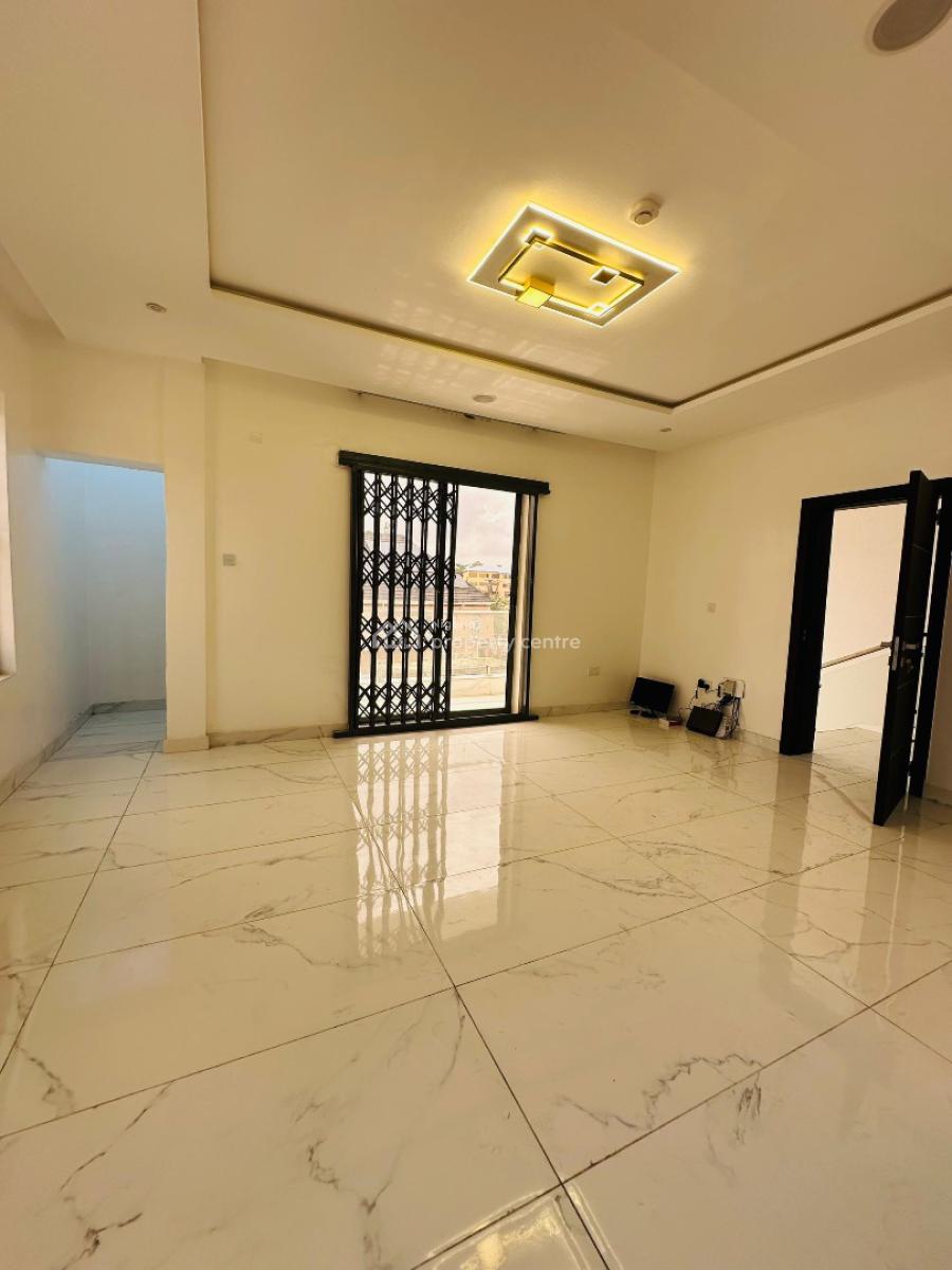 Grandly Designed 5 Bedroom Fully Detached Duplex with Bq, Omole Phase1, Enjoy Luxury and Space in, Omole Phase 1, Ikeja, Lagos, Detached Duplex for Sale