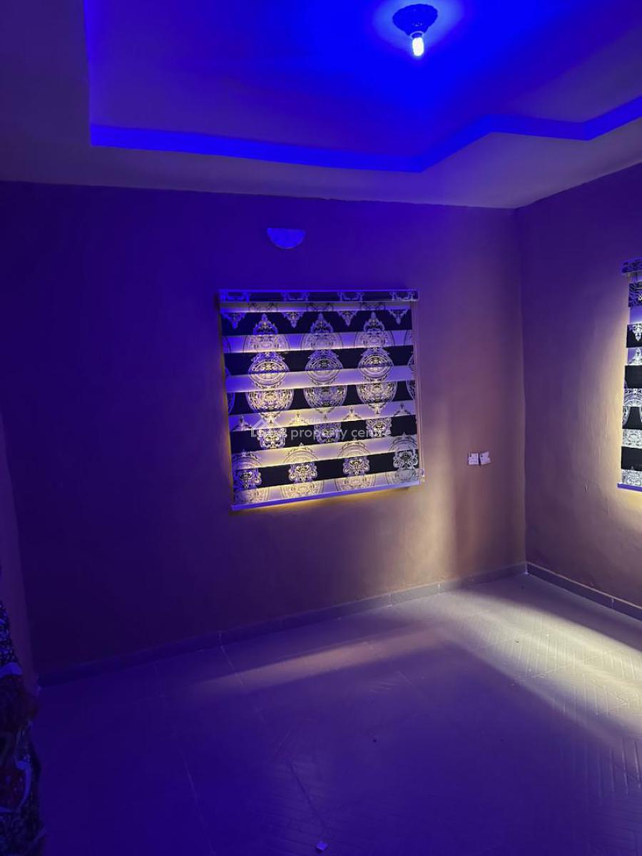 Nicely Built Room and Parlor Selfcon with Sweet Modern Facilities, Akinyemi, Ringroad, Ibadan, Oyo, Mini Flat (room and Parlour) for Rent