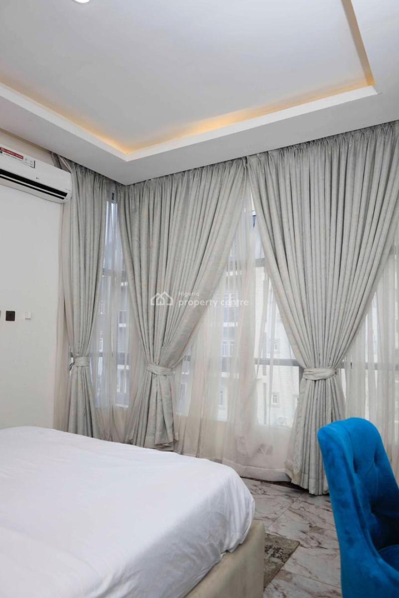 Luxury 1 Bedroom Loft with Pool in Lekki Right 🥰, Lekki Phase 1, Lekki, Lagos, Flat / Apartment Short Let