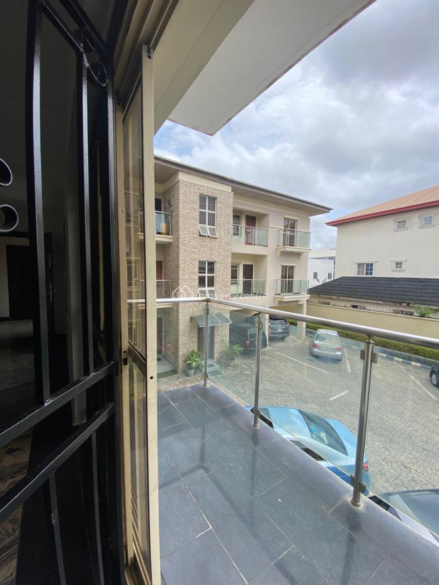 Newly Revamped Serviced 3 Bedroom Apartment with Bq, Adewale Kolawale Crescent Off Tf Kuboye Road Marwa, Lekki Right, Lekki Phase 1, Lekki, Lagos, Flat / Apartment for Rent