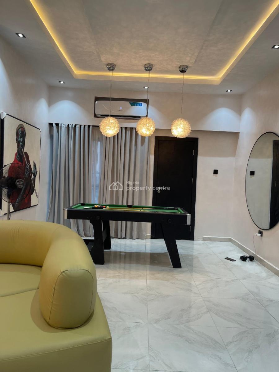 Luxury and Spacious 2 Bedroom Maisonette with Pool and Gym, Lekki Phase 1, Lekki, Lagos, Flat / Apartment Short Let