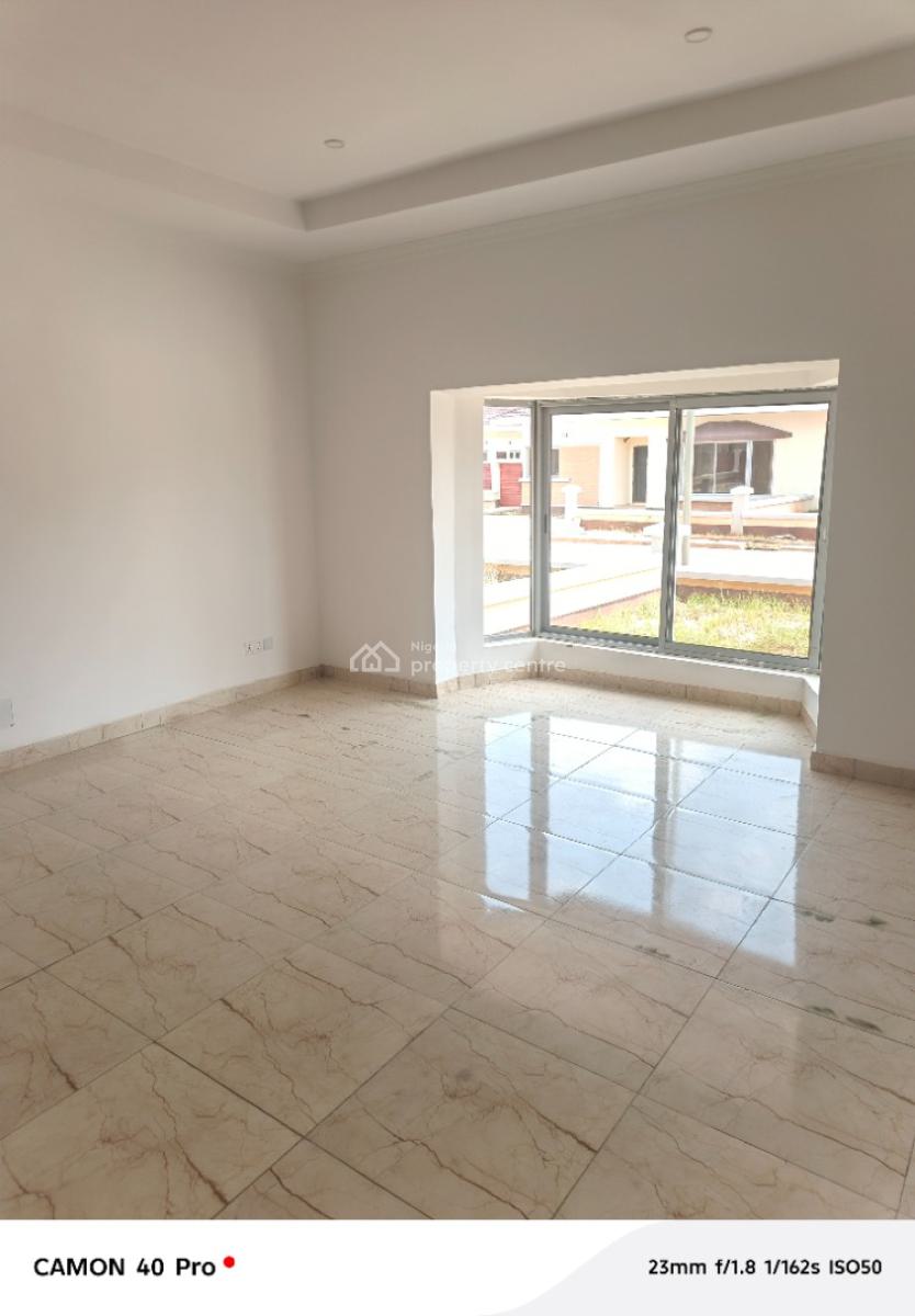 Top Tier 3 Bedroom Apartment with Bq, Warewa, T.a Gardens, Berger, Arepo, Ogun, Flat / Apartment for Rent