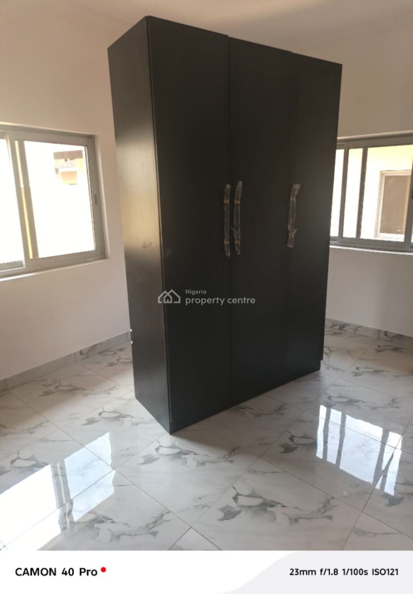 Top Tier 3 Bedroom Apartment with Bq, Warewa, T.a Gardens, Berger, Arepo, Ogun, Flat / Apartment for Rent
