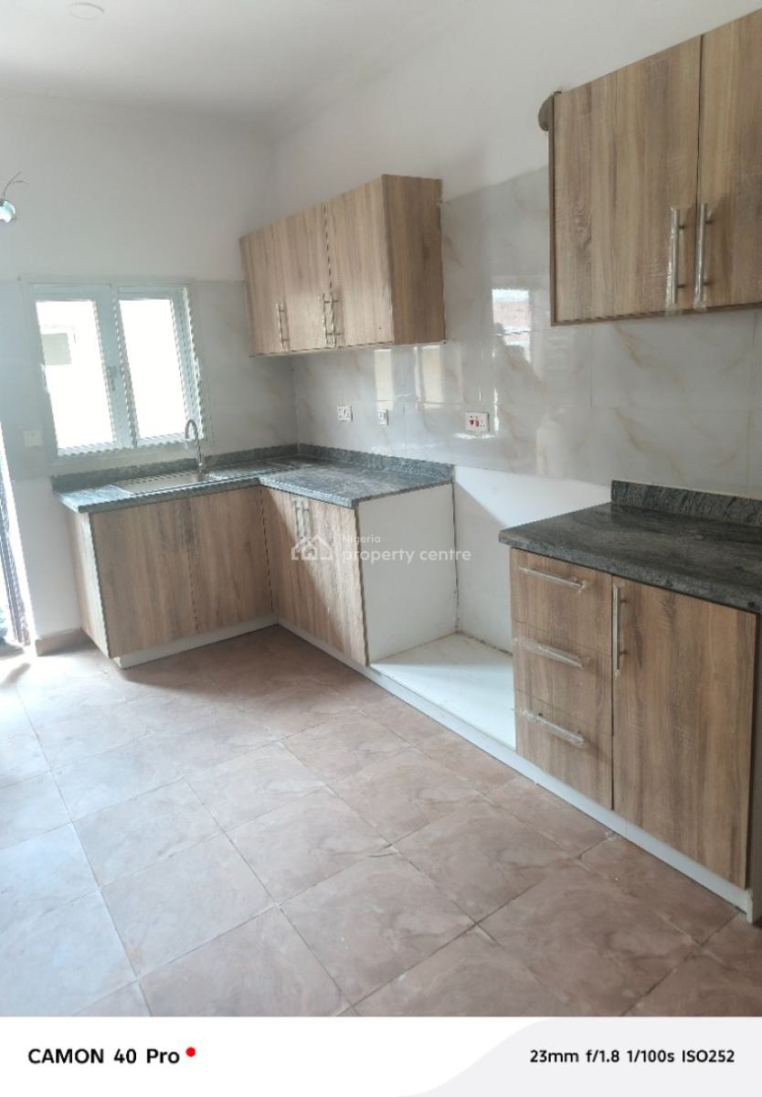 Top Tier 3 Bedroom Apartment with Bq, Warewa, T.a Gardens, Berger, Arepo, Ogun, Flat / Apartment for Rent