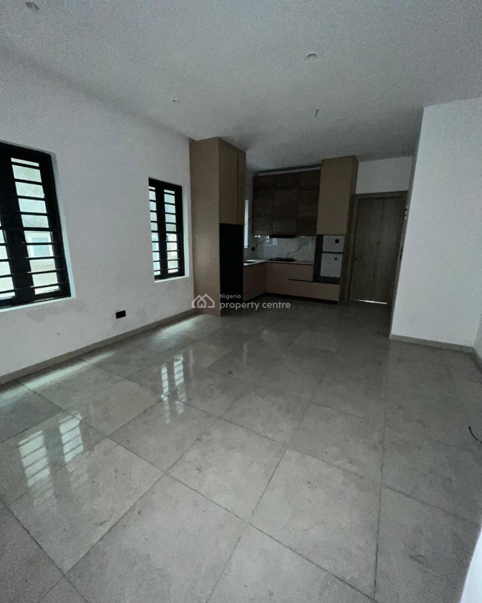 Lovely 1 Bedroom Apartment with Bq, Lekki Phase 1, Lekki Phase 1, Lekki, Lagos, Block of Flats for Sale