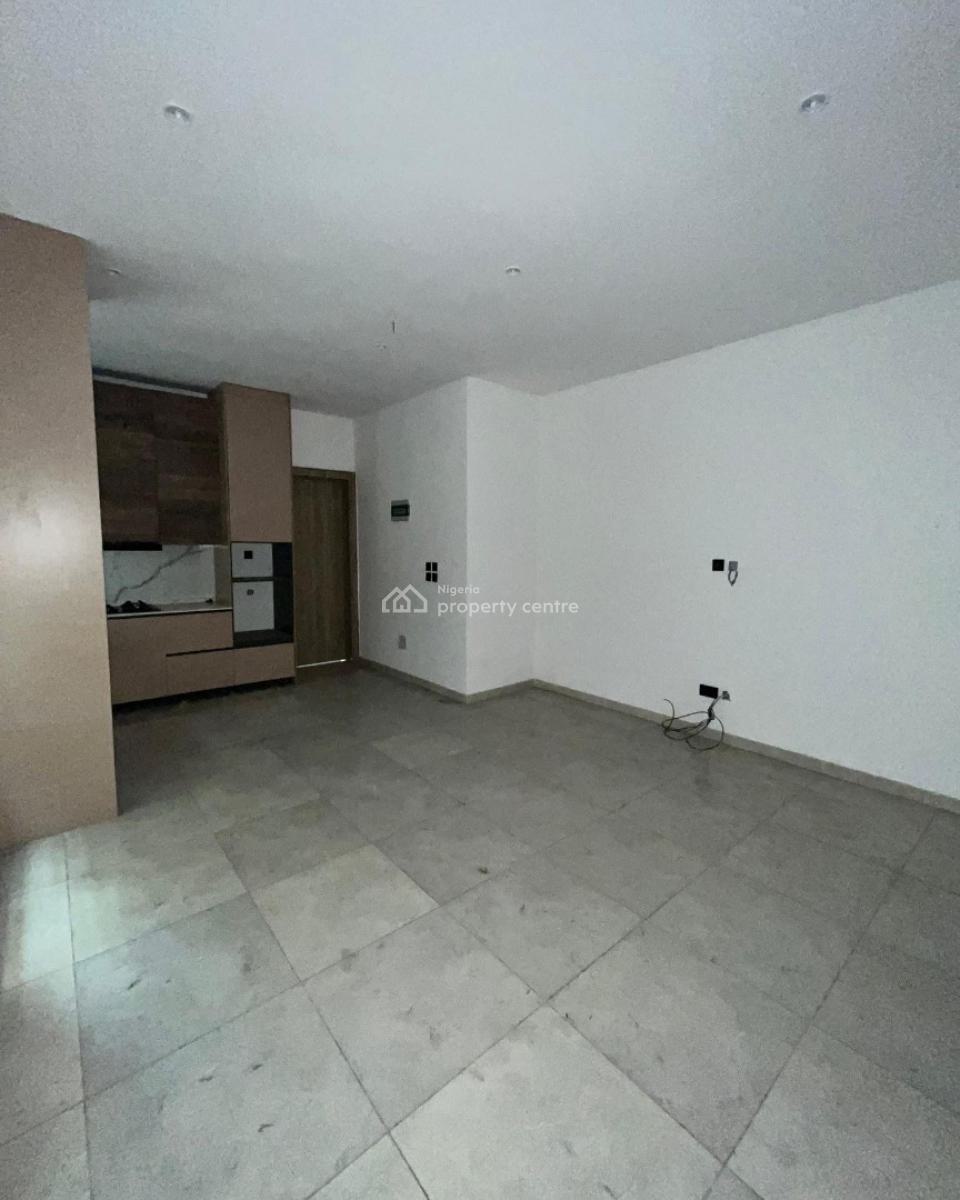 Lovely 1 Bedroom Apartment with Bq, Lekki Phase 1, Lekki Phase 1, Lekki, Lagos, Block of Flats for Sale
