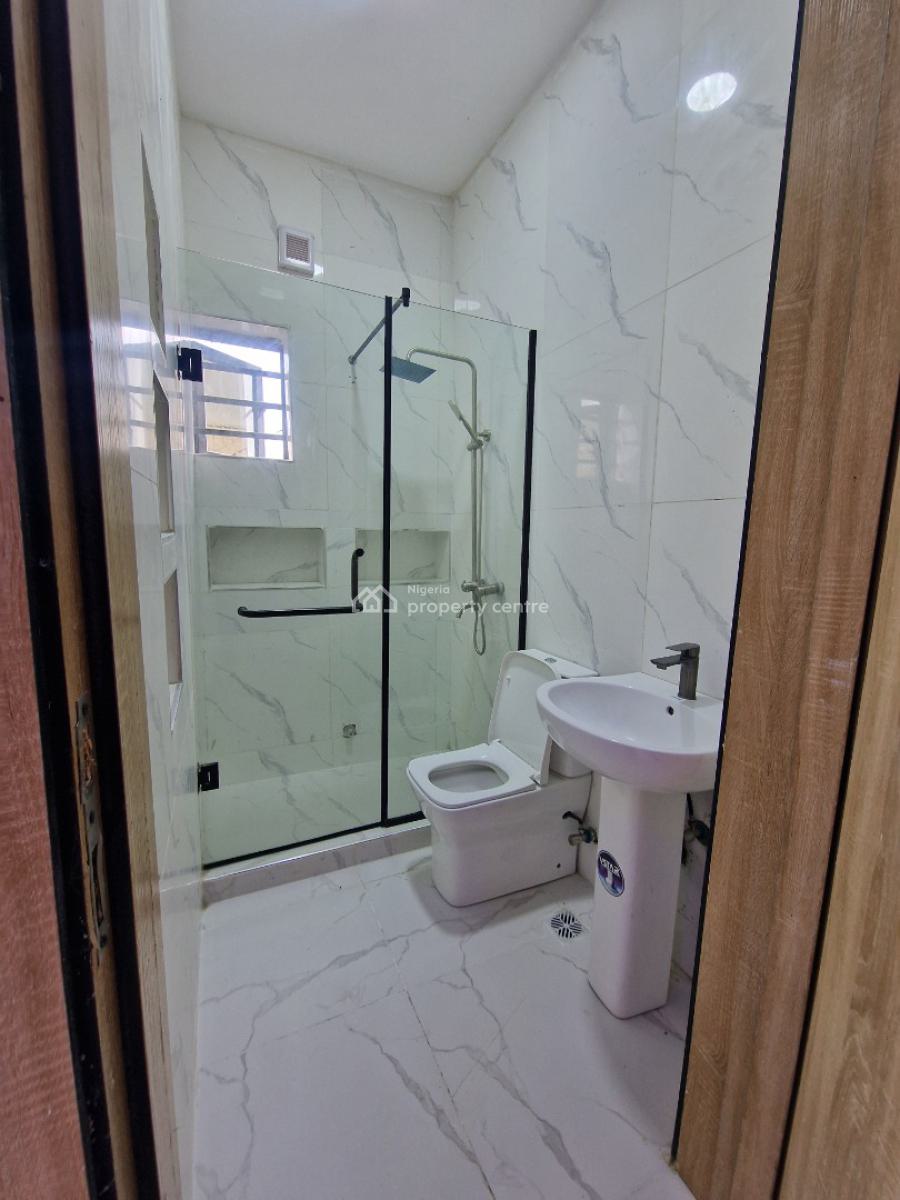 Beautifully Designed Home, Chevron, Ikota, Lekki, Lagos, Detached Duplex for Sale