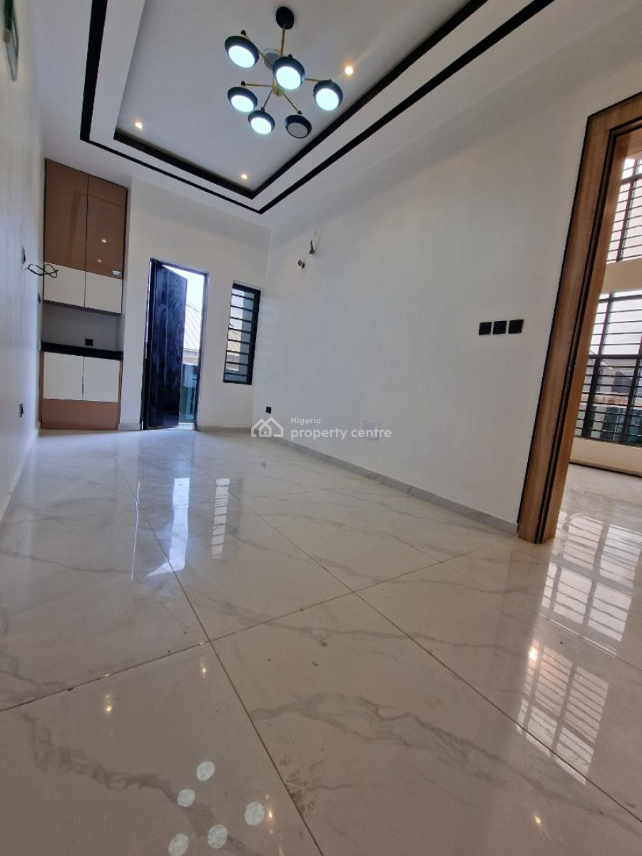 Beautifully Designed Home, Chevron, Ikota, Lekki, Lagos, Detached Duplex for Sale
