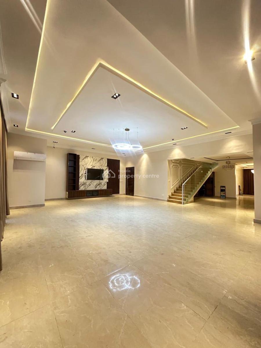 *3 Bedroom Apartment *3 Bedroom Apartment, with Bq and Laundry, Periwinkle Estate, Lekki Phase 1, Lekki, Lagos, Flat / Apartment for Sale