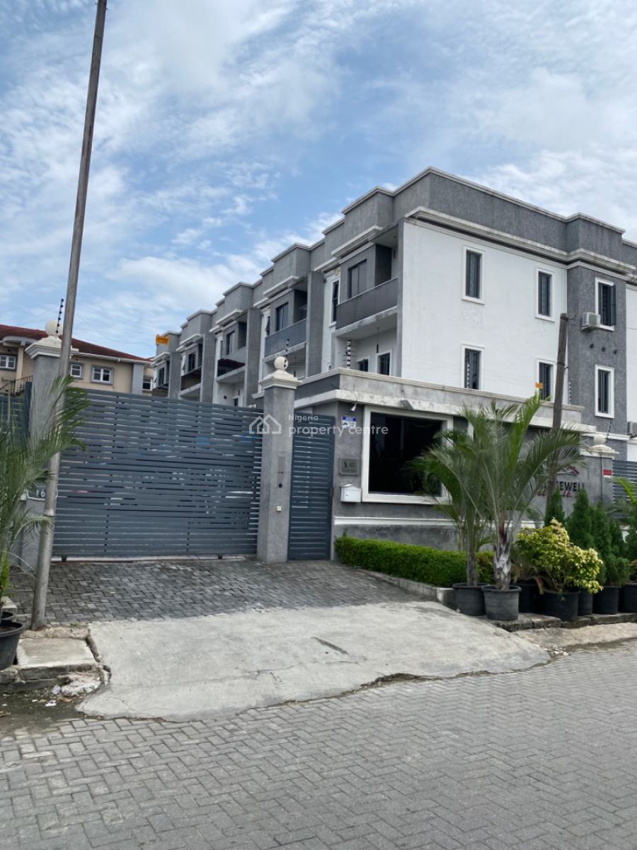 Fully Serviced 4 Bedrooms Terrace Duplex with Bq and Pool, Phase One /off Admiralty Road Lekki, Lekki Phase 1, Lekki, Lagos, Terraced Duplex for Rent