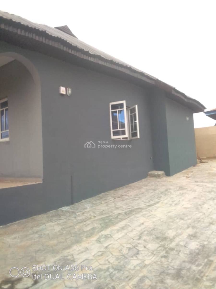 Newly 3 Bedroom Bungalow, Kelebe Area, Osogbo, Osun, Detached Bungalow for Sale