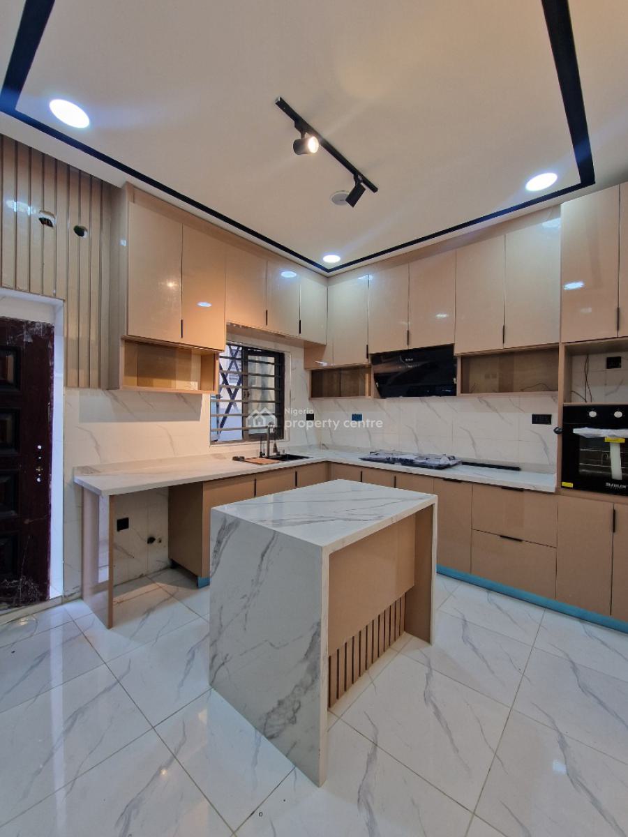 Beautifully Designed Home, Chevron, Ikota, Lekki, Lagos, Semi-detached Duplex for Sale
