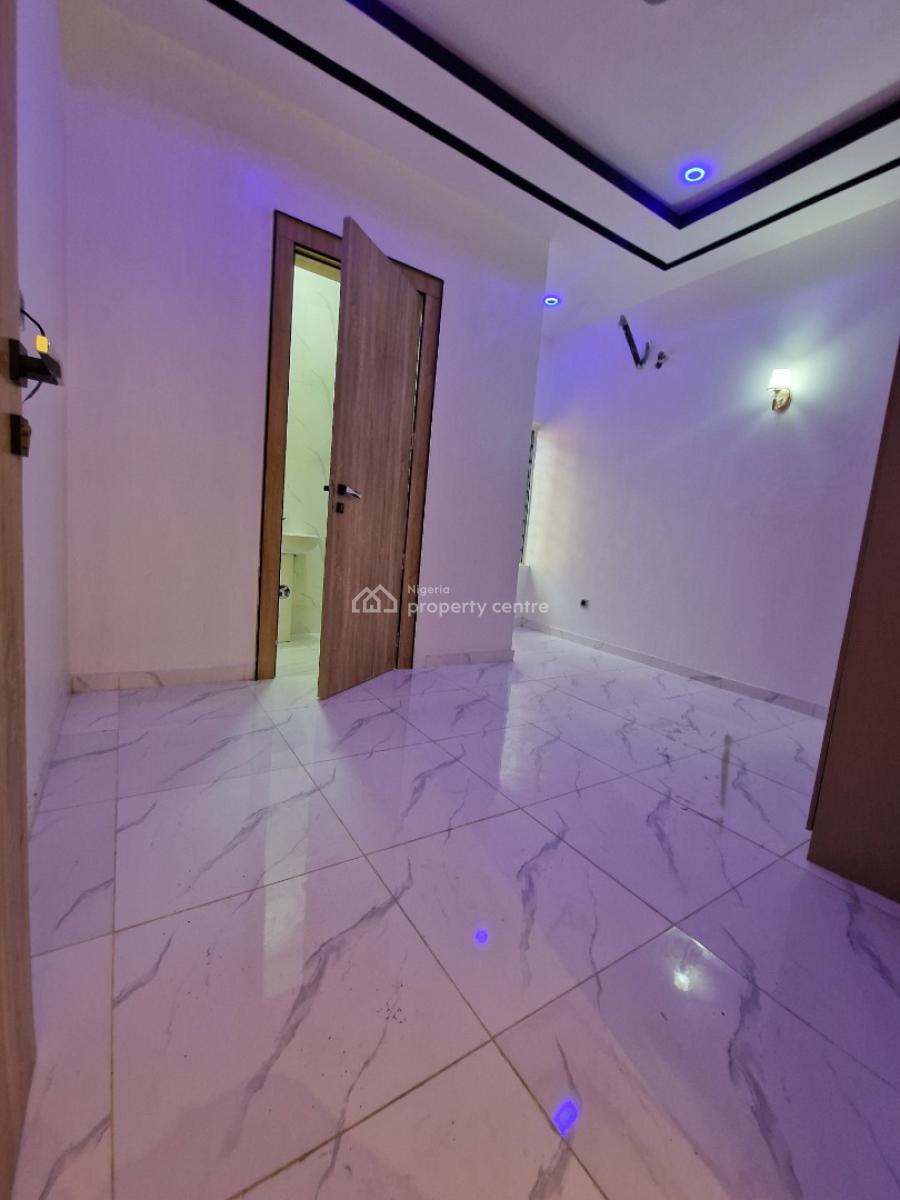 Beautifully Designed Home, Chevron, Ikota, Lekki, Lagos, Semi-detached Duplex for Sale