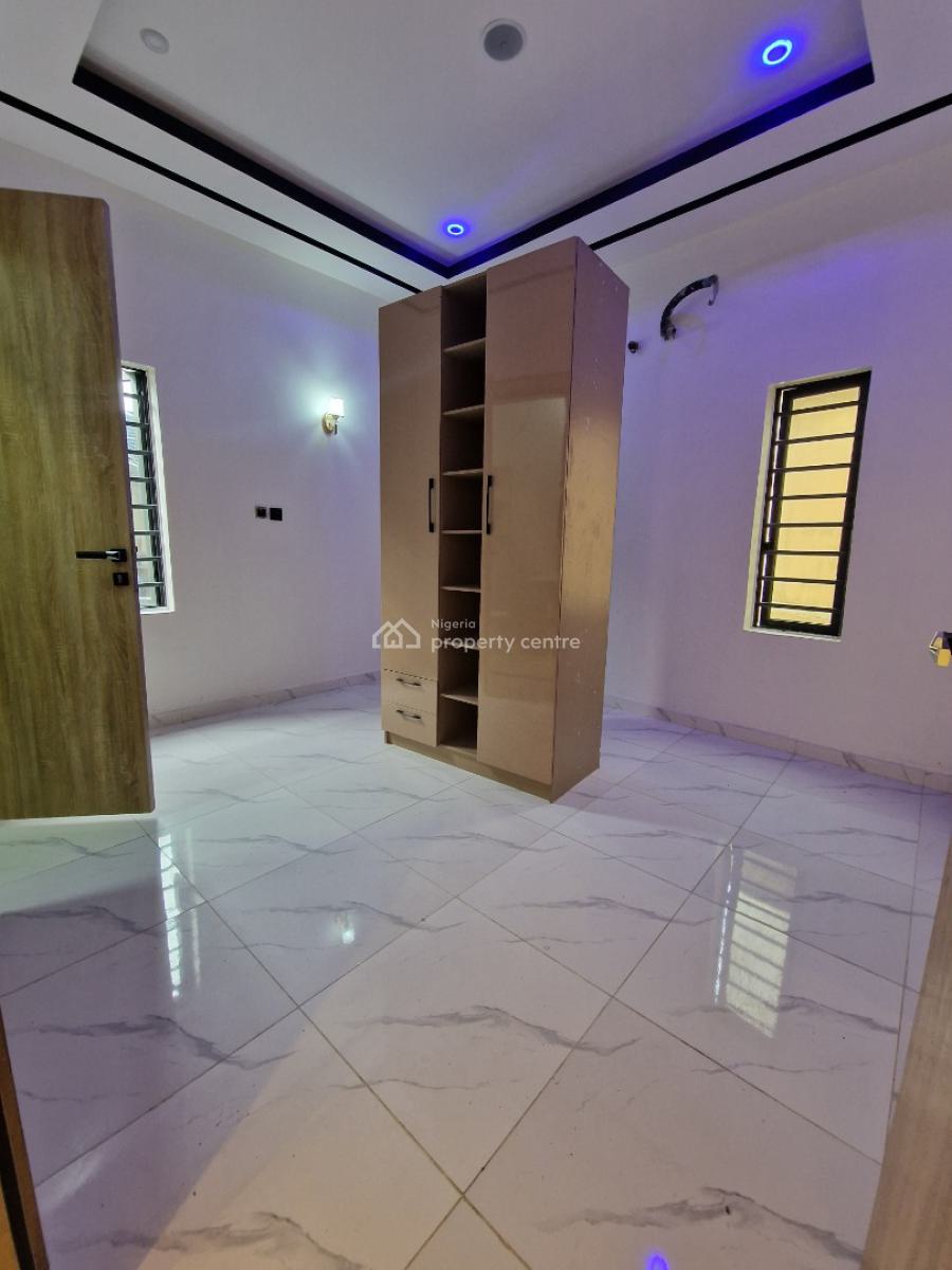 Beautifully Designed Home, Chevron, Ikota, Lekki, Lagos, Semi-detached Duplex for Sale