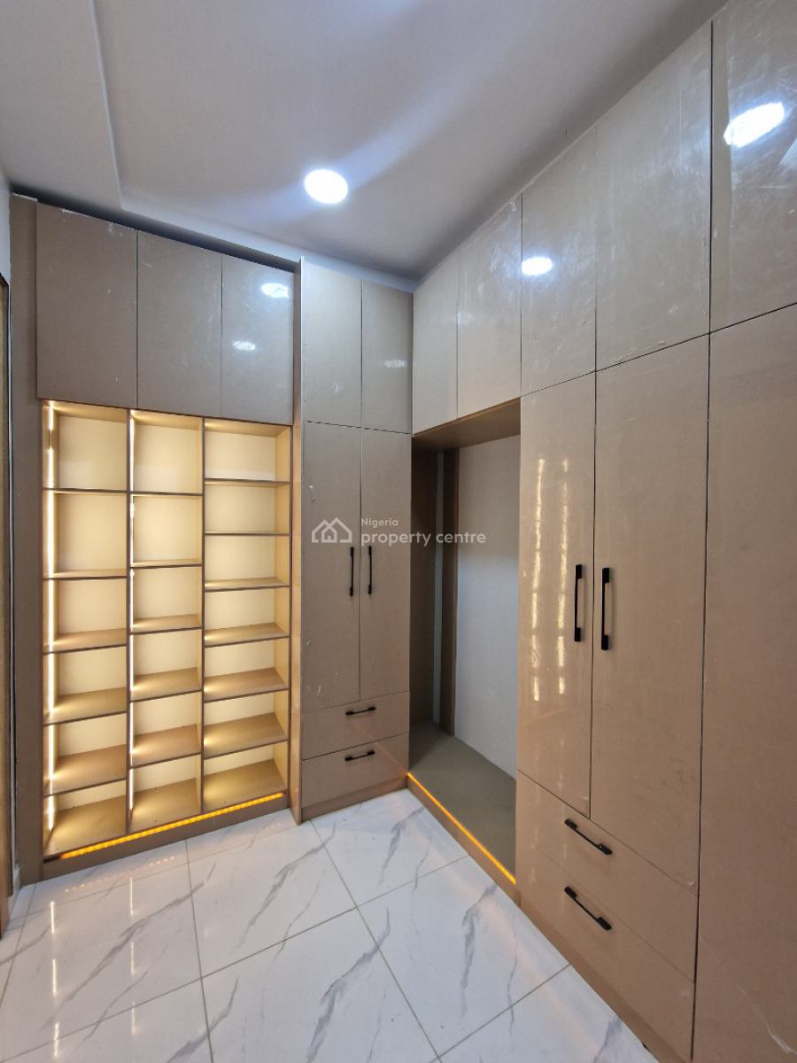 Beautifully Designed Home, Chevron, Ikota, Lekki, Lagos, Semi-detached Duplex for Sale