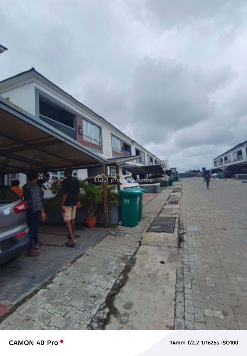 Extra Large Mini Flat in Vgc, Harris Drive, Vgc, Lekki, Lagos, Mini Flat (room and Parlour) for Rent