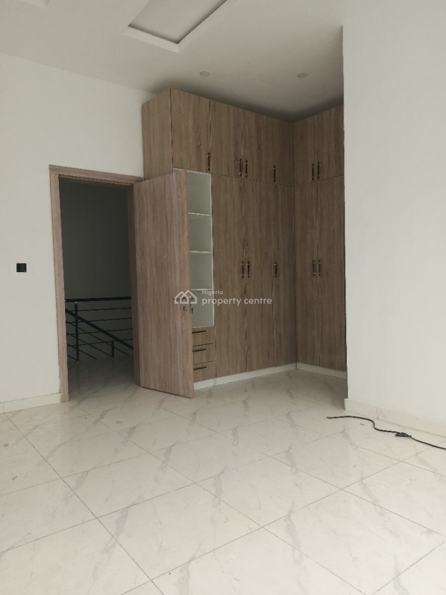 3 Bedroom Terrace Duplex with Spacious Rooms, Ikota, Lekki, Lagos, Terraced Duplex for Rent