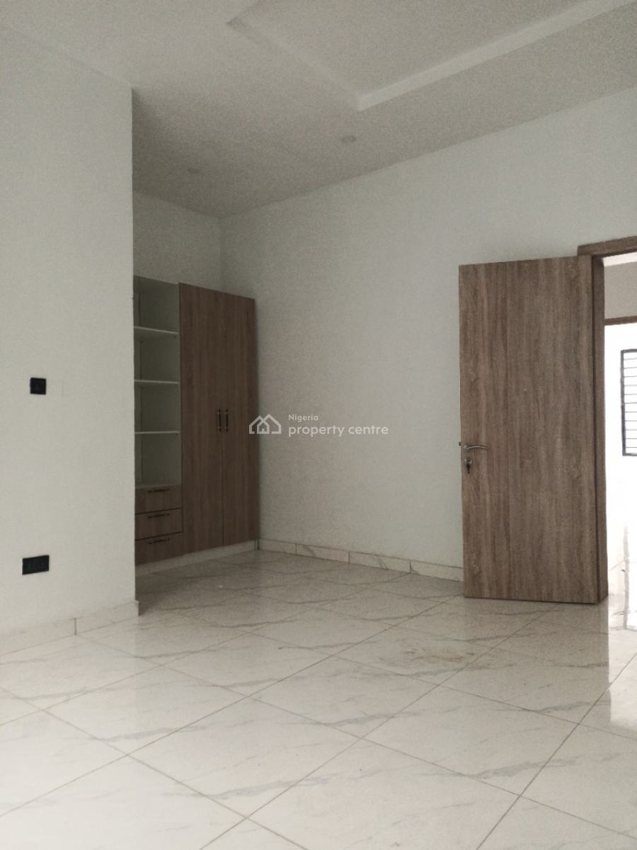 3 Bedroom Terrace Duplex with Spacious Rooms, Ikota, Lekki, Lagos, Terraced Duplex for Rent