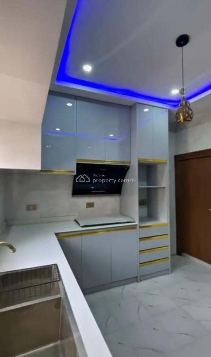 Newly Built and Exquisitely Finished Detached Penthouse, Lugbe District, Abuja, House for Sale