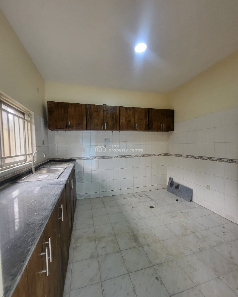 Luxurious Massive 2 Bedroom Flat, By Rita Lory Hotel, Garki, Abuja, Flat / Apartment for Rent