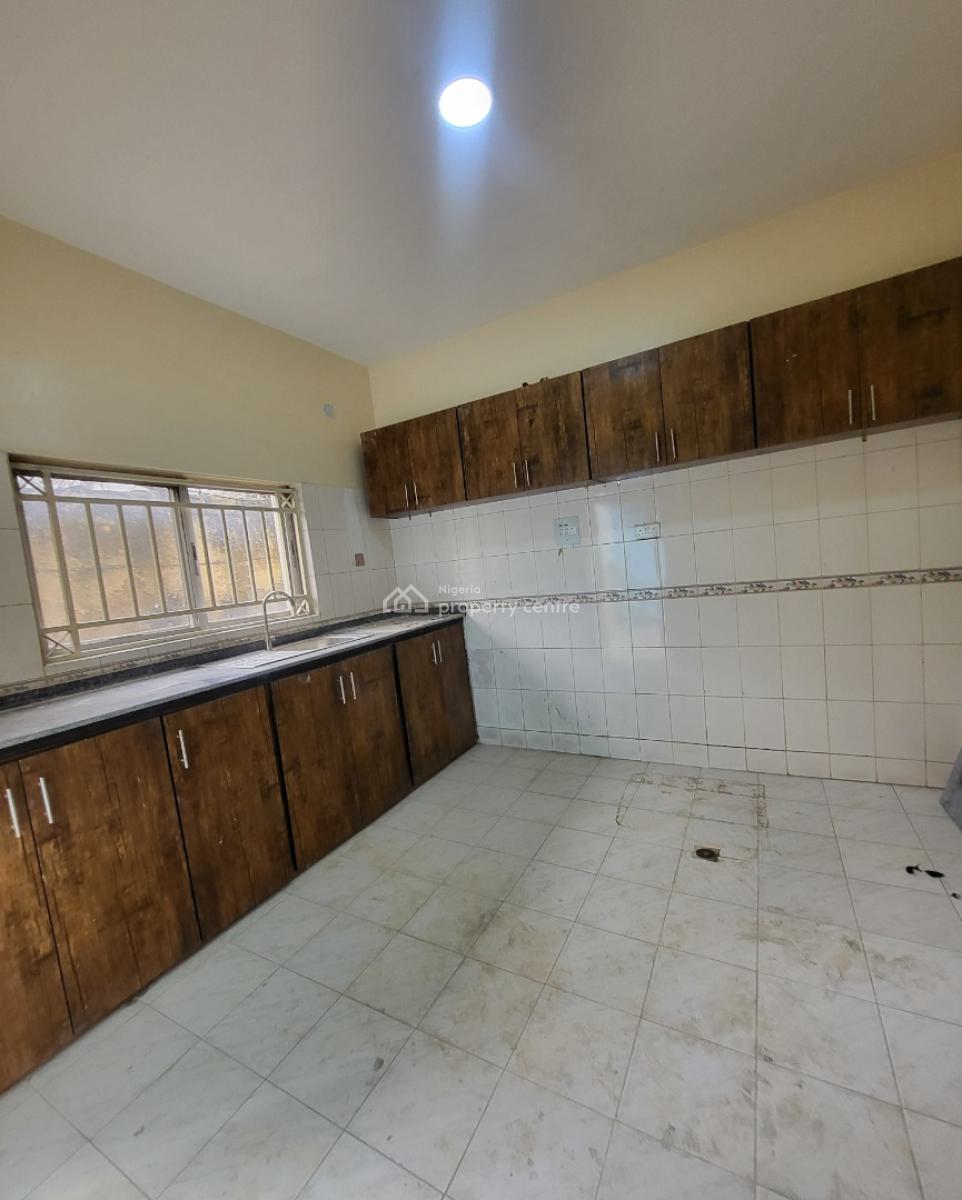 Luxurious Massive 2 Bedroom Flat, By Rita Lory Hotel, Garki, Abuja, Flat / Apartment for Rent