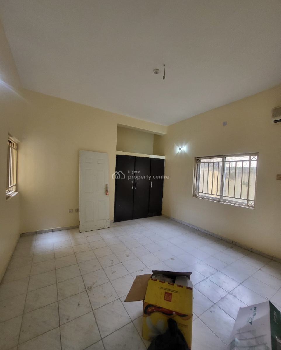 Luxurious Massive 2 Bedroom Flat, By Rita Lory Hotel, Garki, Abuja, Flat / Apartment for Rent