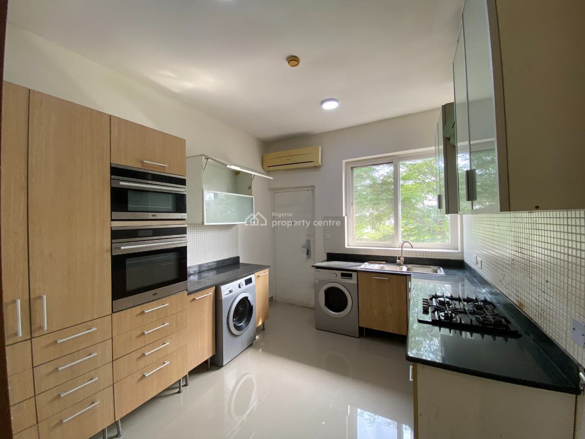 Prestige Living -- 2-bedroom Waterfront Apartment with Bqs, 3rd Avenue Banana Island Estate, Banana Island, Ikoyi, Lagos, Flat / Apartment for Sale