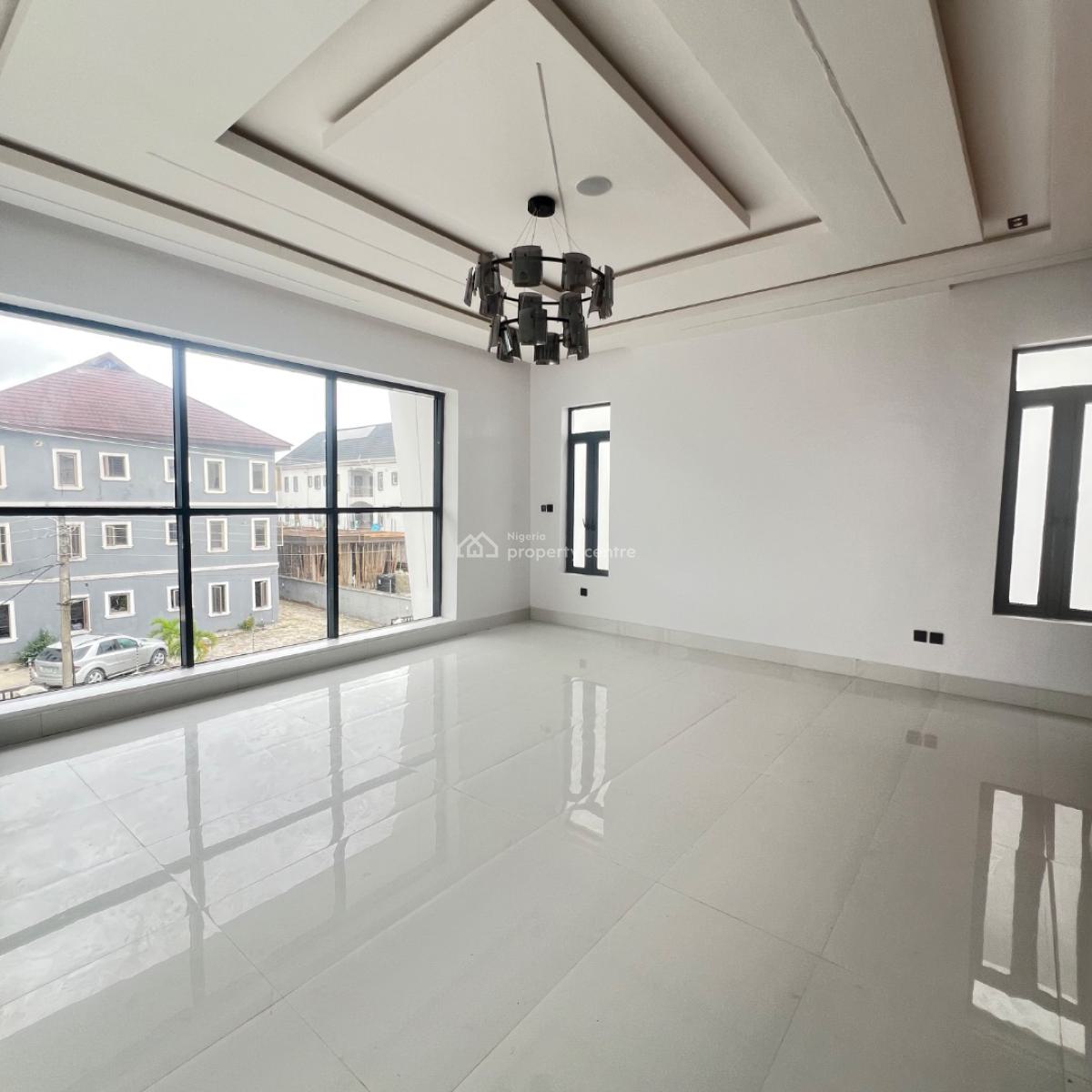 5 Bed& Bq  300 Million, Ajah, Lagos, Detached Duplex for Sale