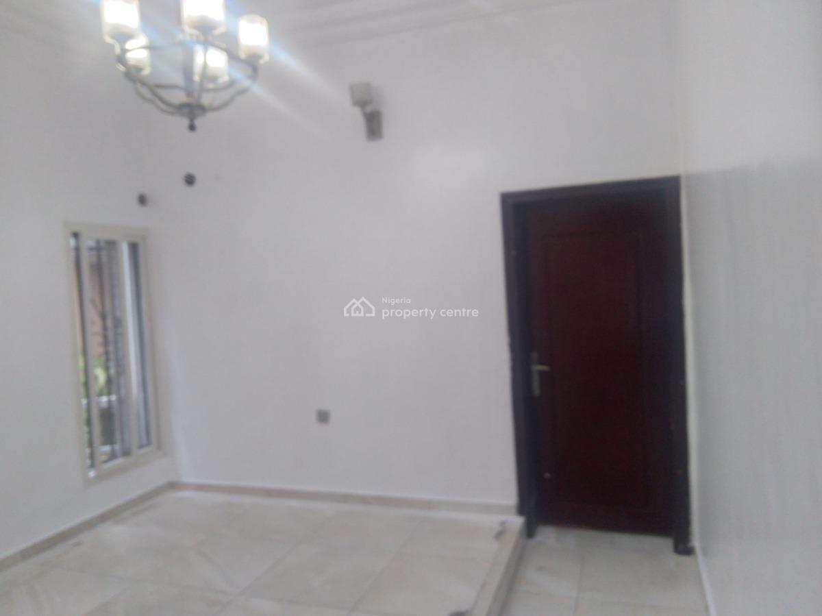 Spacious Five (5) Bedroom Fully Detached Duplex + 2 Rooms Bqs, Lekki Phase 1, Lekki, Lagos, Detached Duplex for Rent
