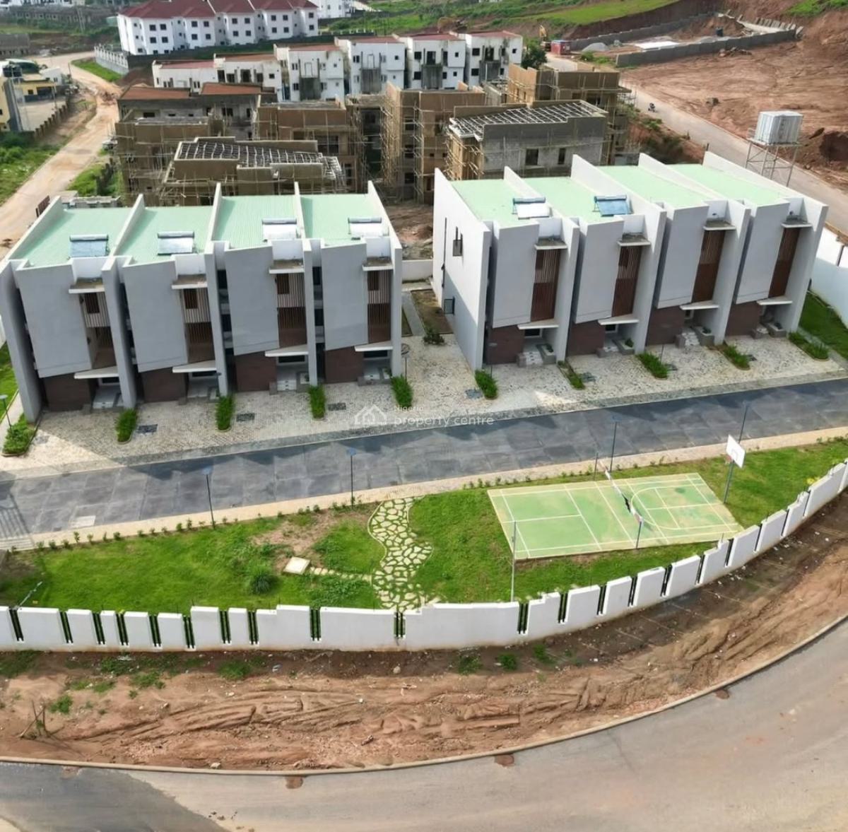 New 4bedroom Terrace Bq with Bq, Guzape, Guzape District, Abuja, Terraced Duplex for Sale