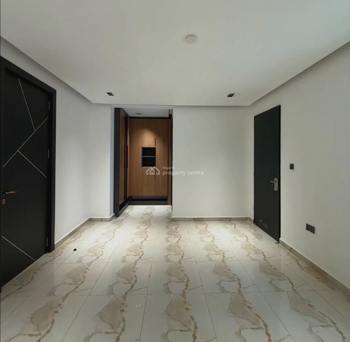 New 4bedroom Terrace Bq with Bq, Guzape, Guzape District, Abuja, Terraced Duplex for Sale