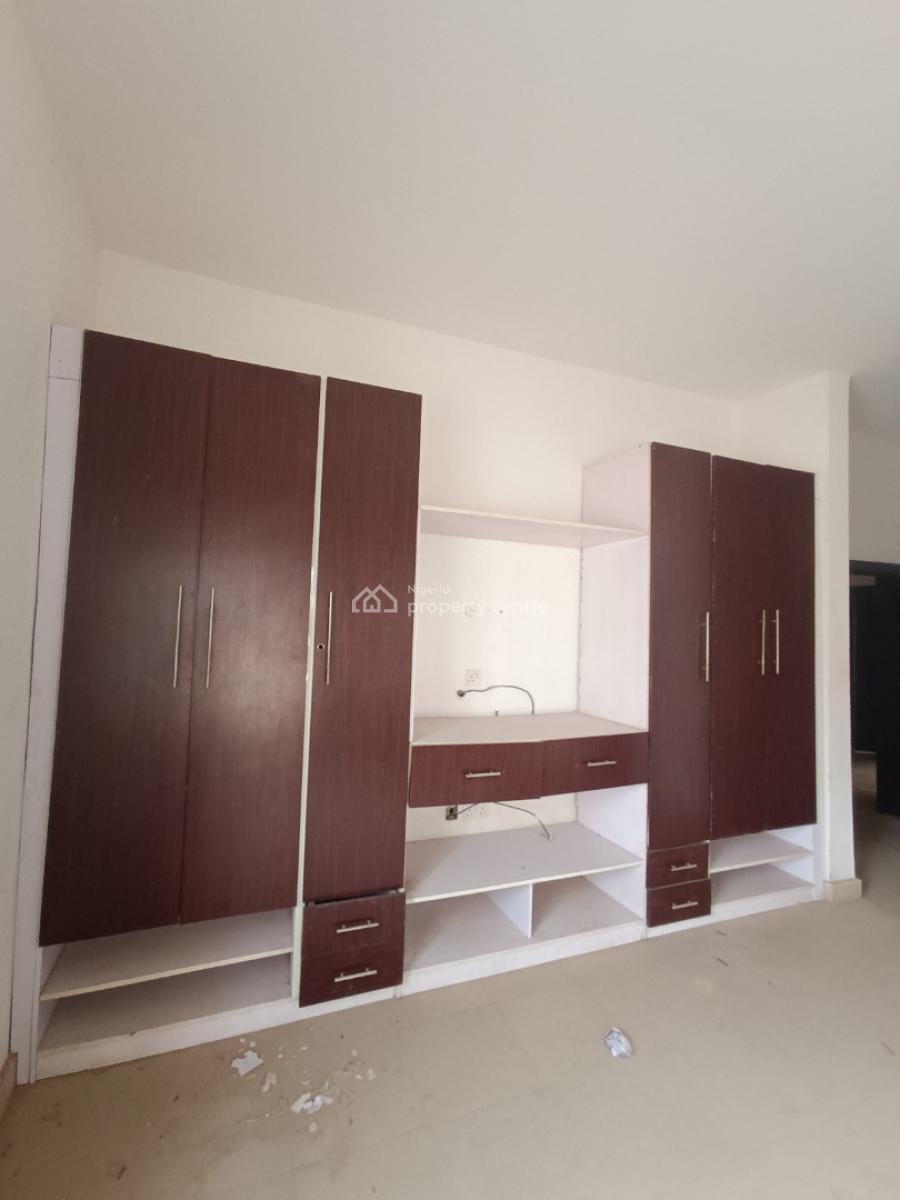 3 Bedroom Flat with Bq (upstairs), Blenco, Sangotedo, Ajah, Lagos, Flat / Apartment for Rent