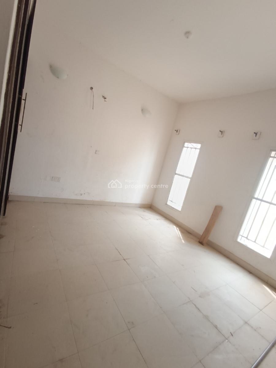 3 Bedroom Flat with Bq (upstairs), Blenco, Sangotedo, Ajah, Lagos, Flat / Apartment for Rent