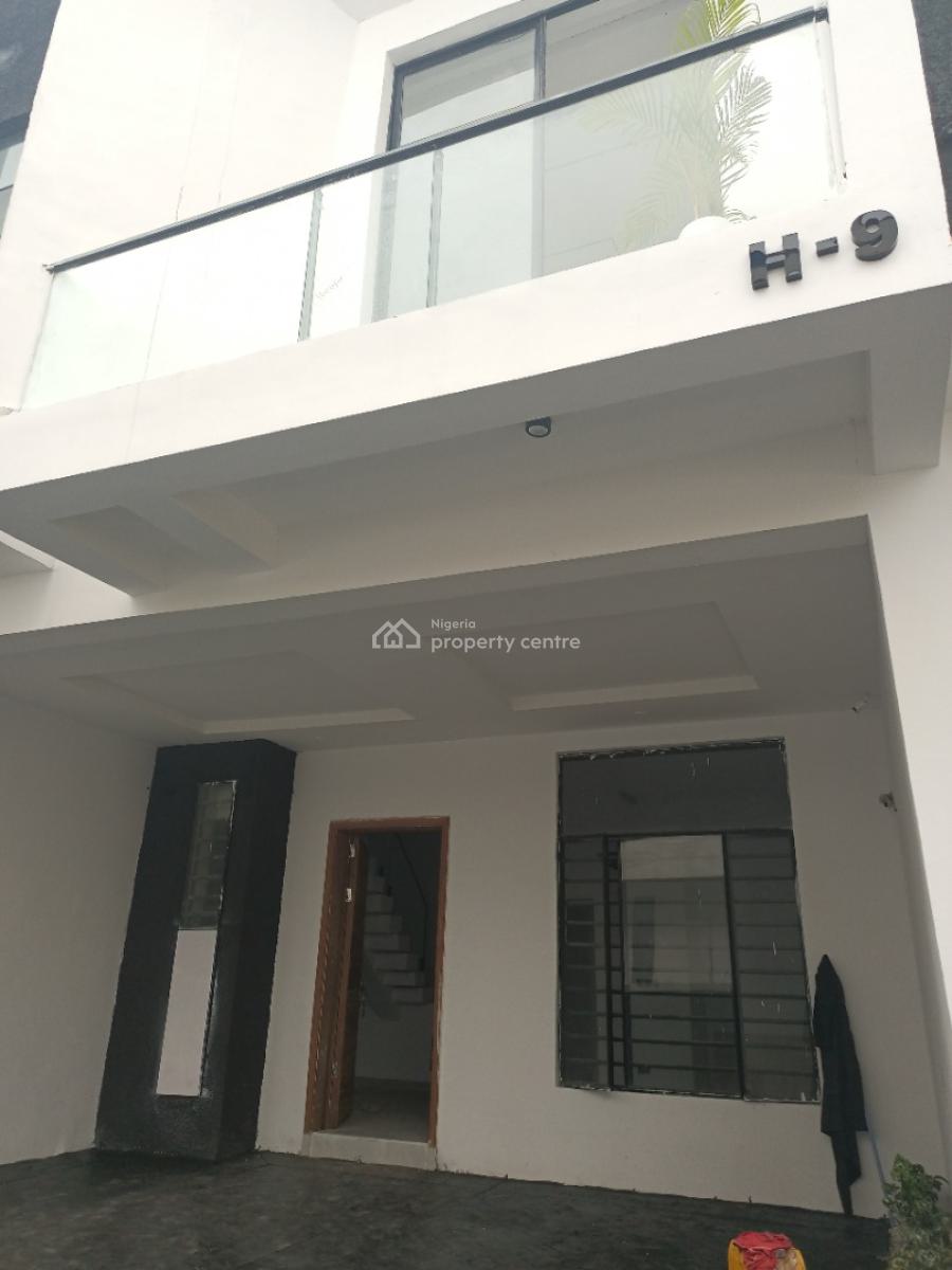 4bedroom Terrace Duplex with Spacious Room, in a Well Secure Estate, Ikota, Lekki, Lagos, Terraced Duplex for Sale