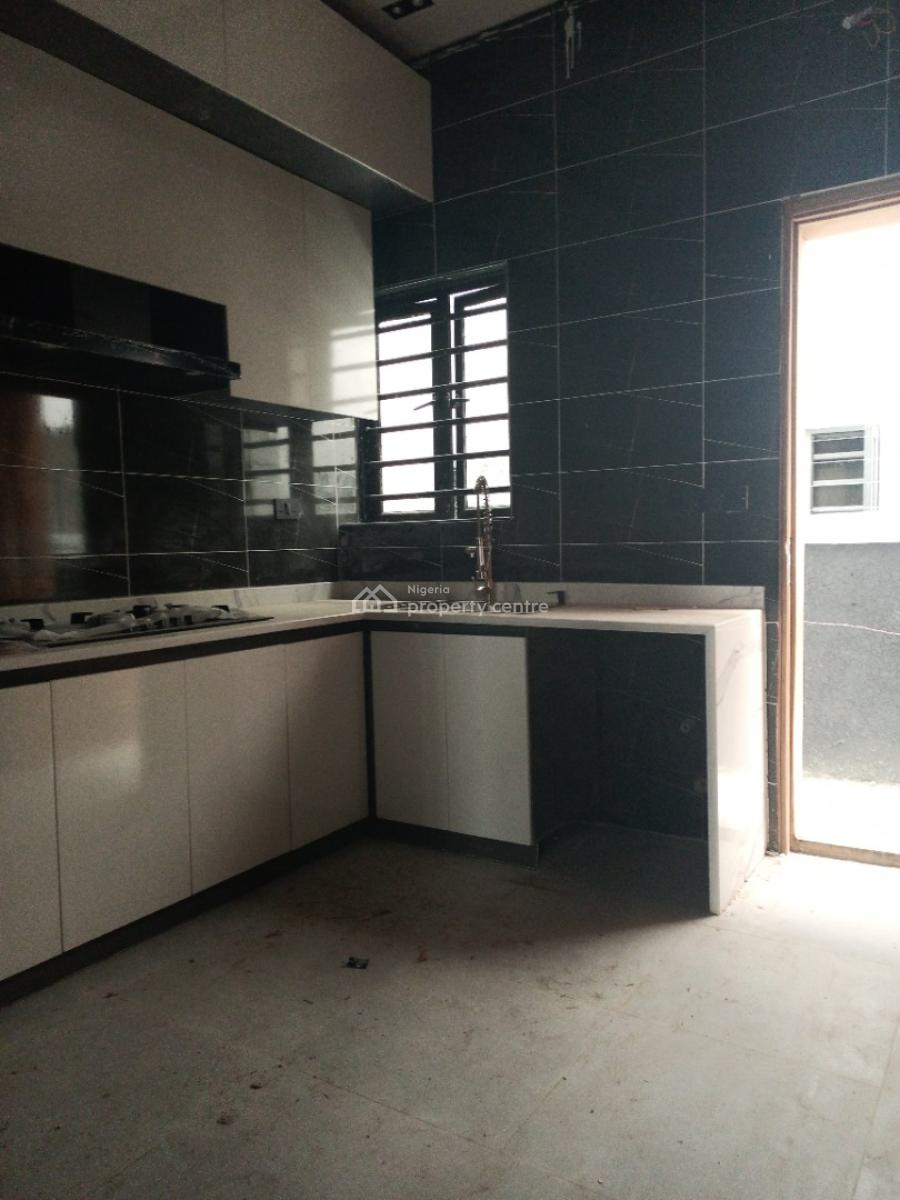 4bedroom Terrace Duplex with Spacious Room, in a Well Secure Estate, Ikota, Lekki, Lagos, Terraced Duplex for Sale
