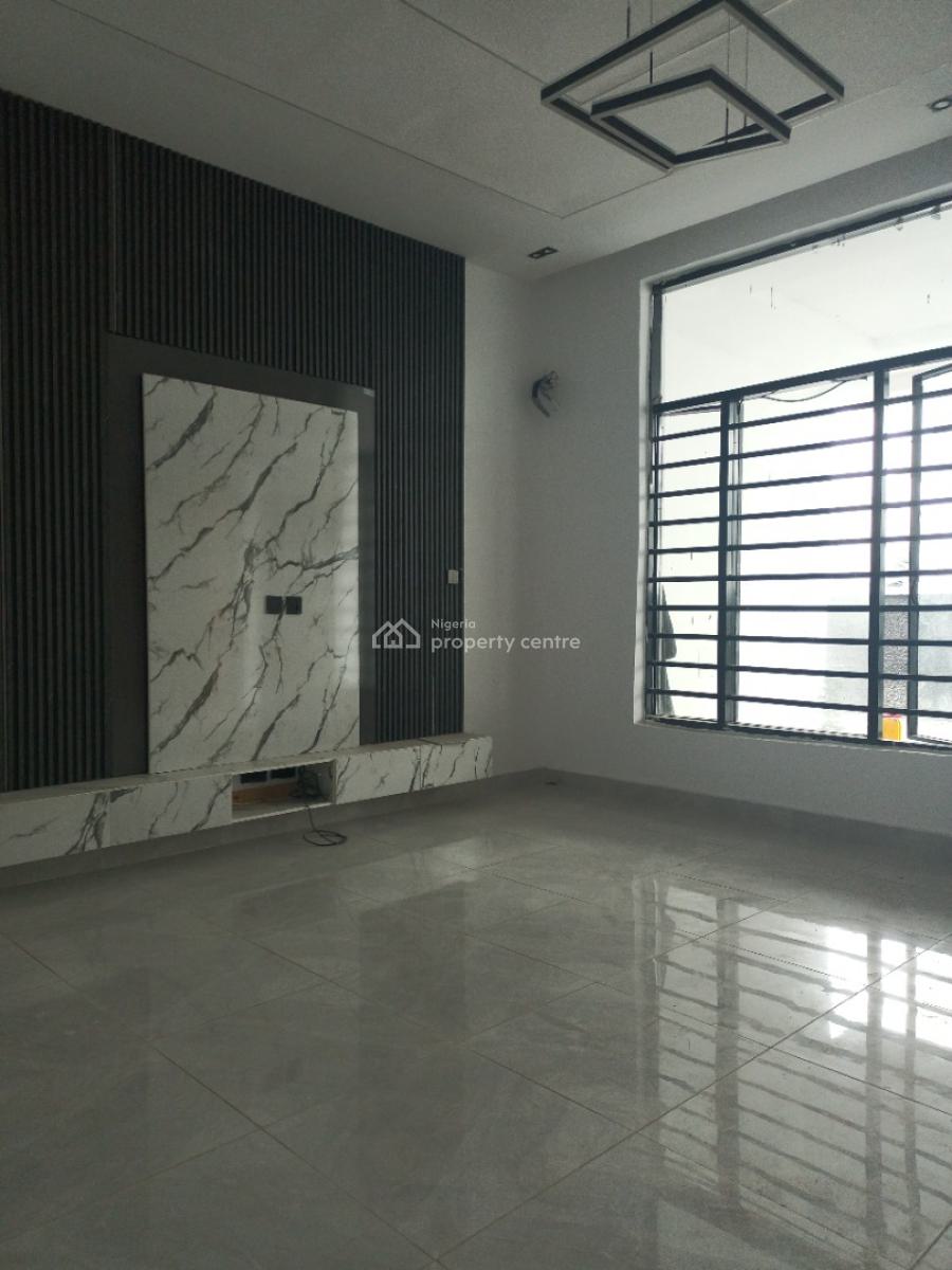 4bedroom Terrace Duplex with Spacious Room, in a Well Secure Estate, Ikota, Lekki, Lagos, Terraced Duplex for Sale