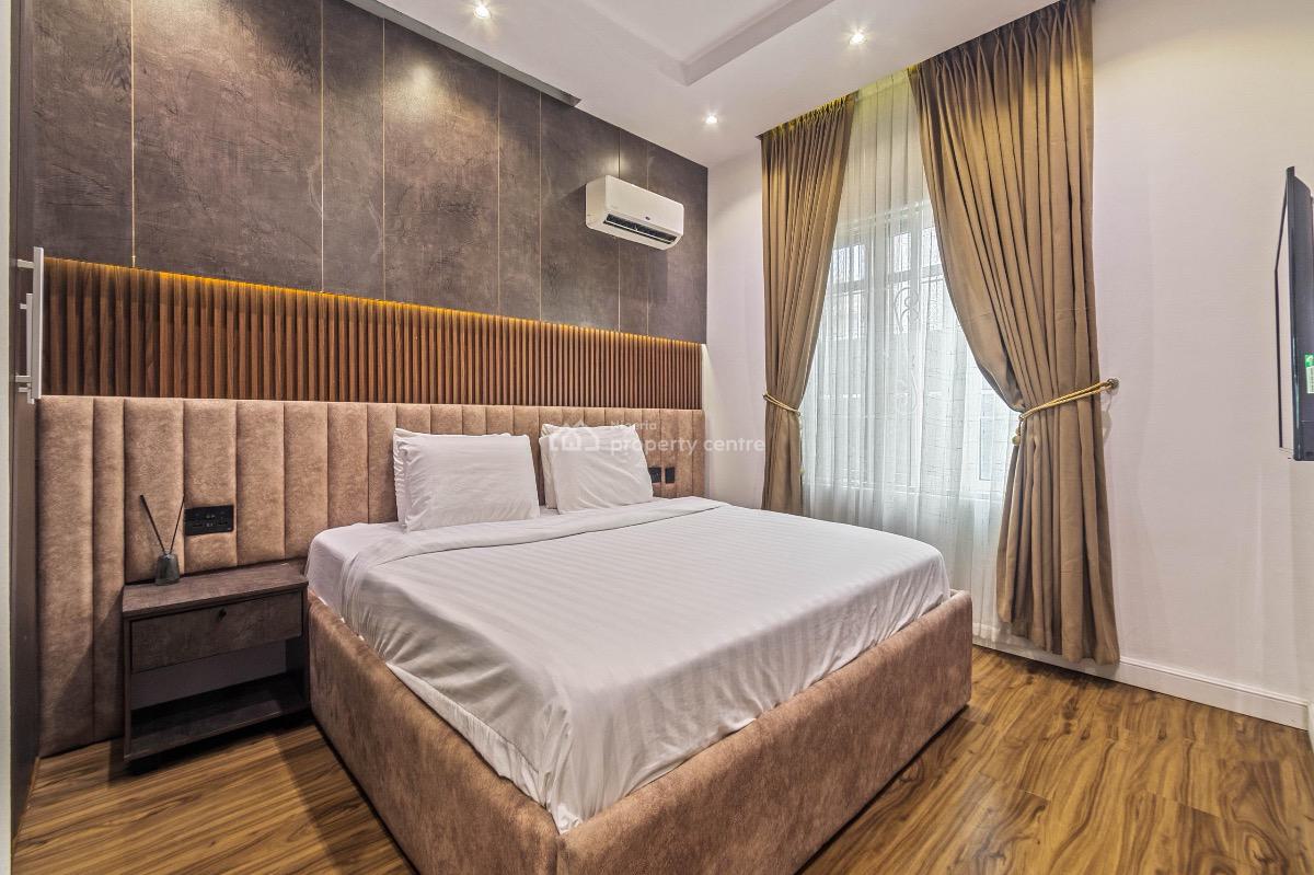 2 Bedroom Apartment, Lekki Phase 1, Lekki, Lagos, Flat / Apartment Short Let