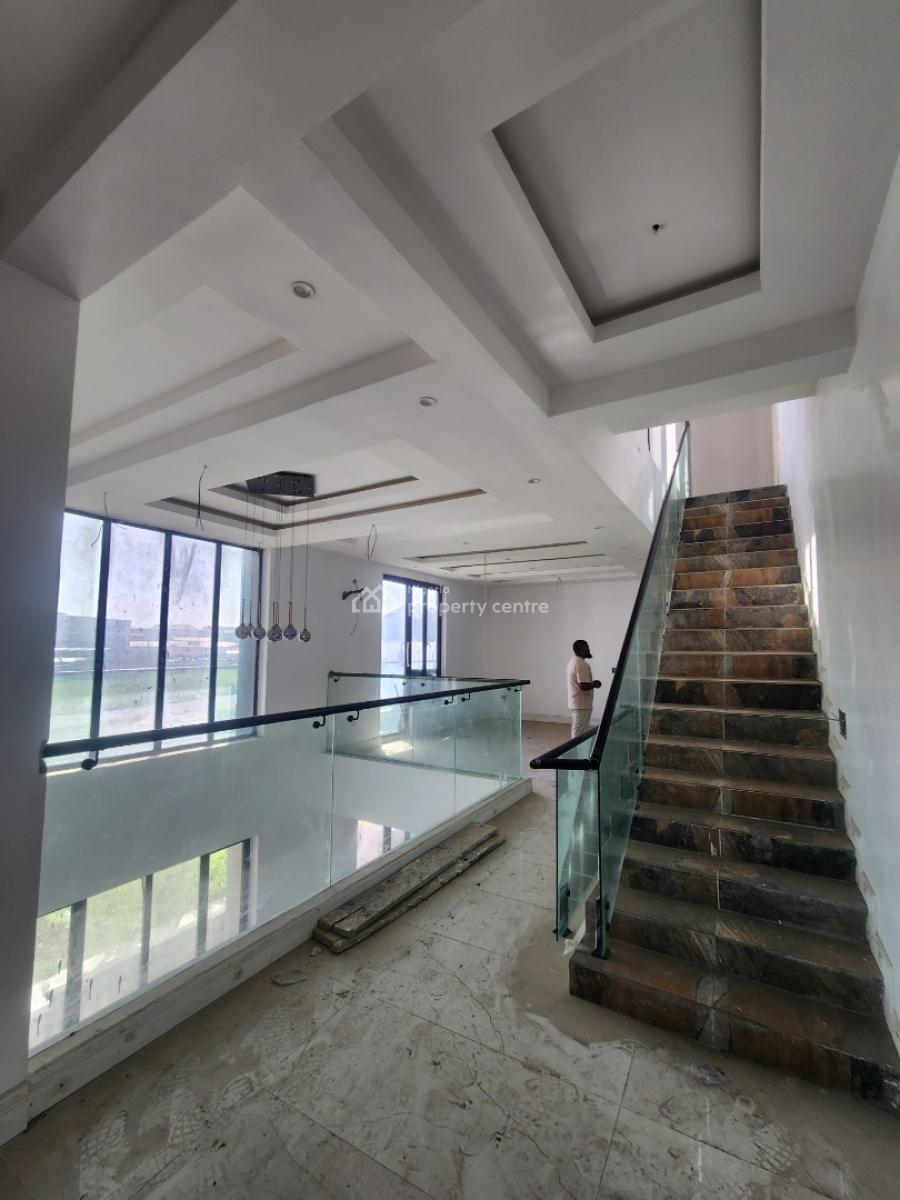 Executive 5 Bedroom Semi Detached House with Bq, Cowry Creek Estate, Lekki, Lagos., Lekki, Lagos, Semi-detached Duplex for Sale