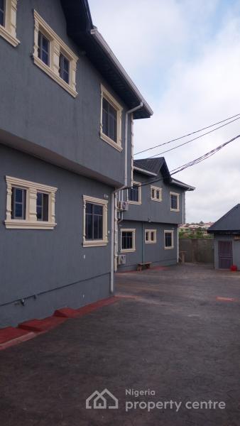 3 Bedrooms Furnished Apartments Oluyole Apata Ibadan, 11/12, African Church Layout, Ilupeju Quarters, Off Johnson Awe, Apata, Apata, Ibadan, Oyo, Flat / Apartment Short Let