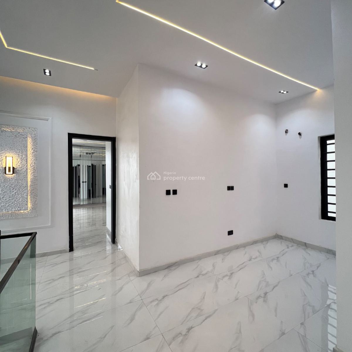 5 Bed& Bq  235 Million, Ajah, Lagos, Detached Duplex for Sale