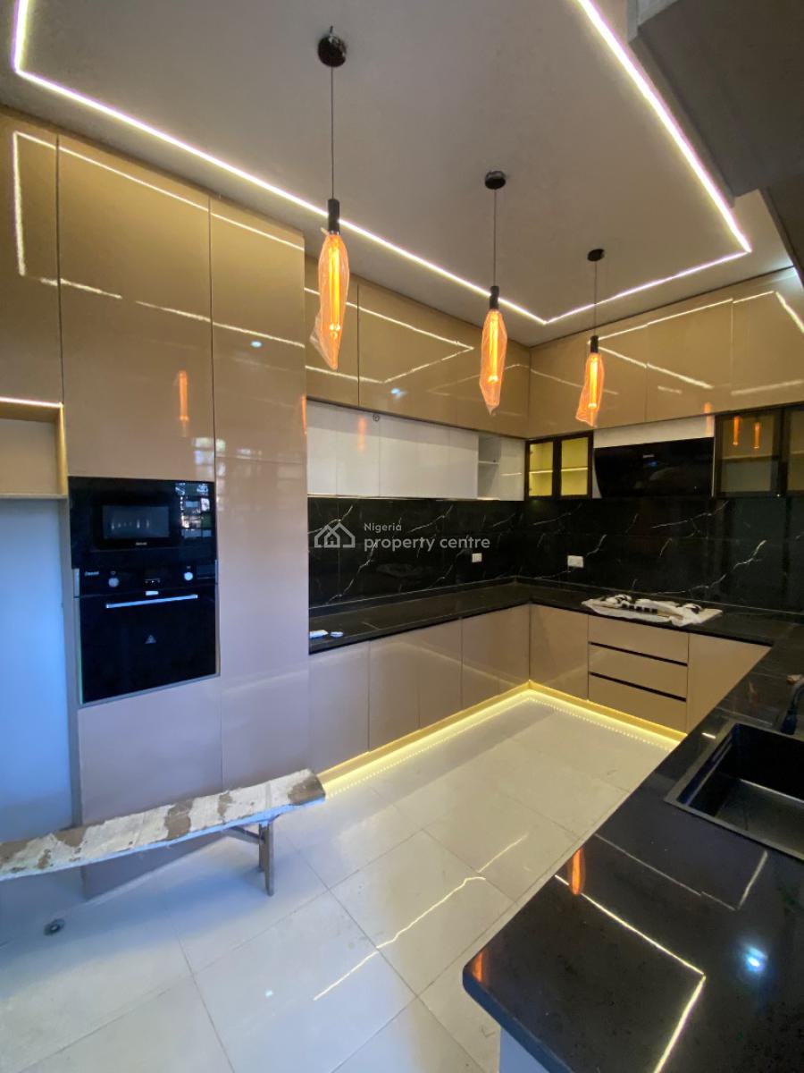 Lovely 5 Bedroom Duplex in a Gated Estate, Thomas Estate, Ajah, Lagos, Detached Duplex for Sale