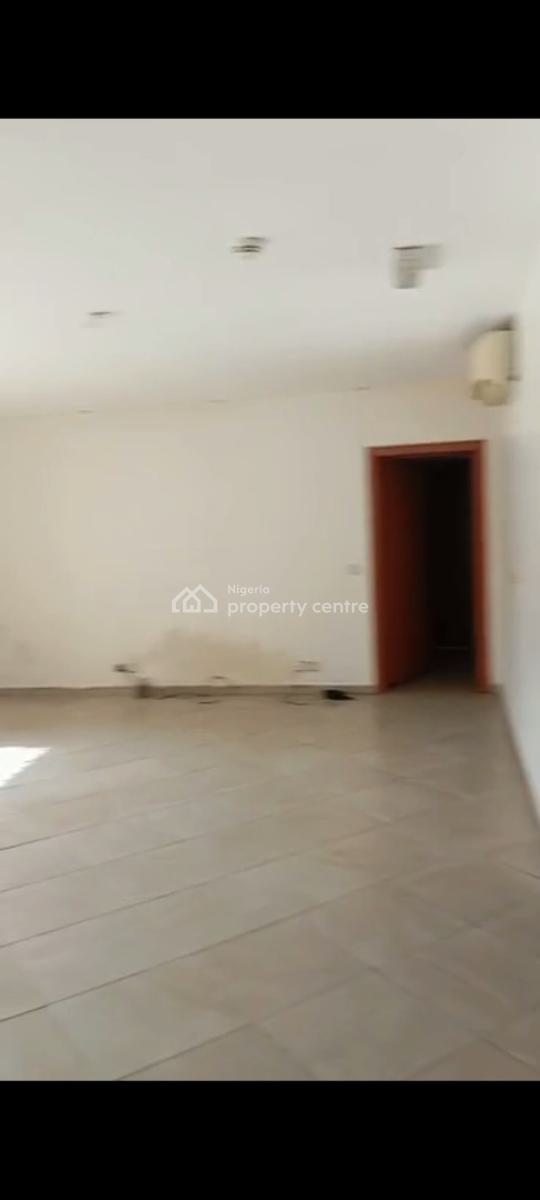 a Fully Service, Well Secured & Spacious 3bed Room Ground Floor Apart, Ocean Crest Haven, Oniru, Victoria Island (vi), Lagos, Flat / Apartment for Sale