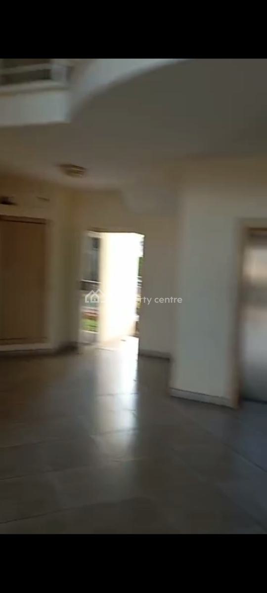 a Fully Service, Well Secured & Spacious 3bed Room Ground Floor Apart, Ocean Crest Haven, Oniru, Victoria Island (vi), Lagos, Flat / Apartment for Sale
