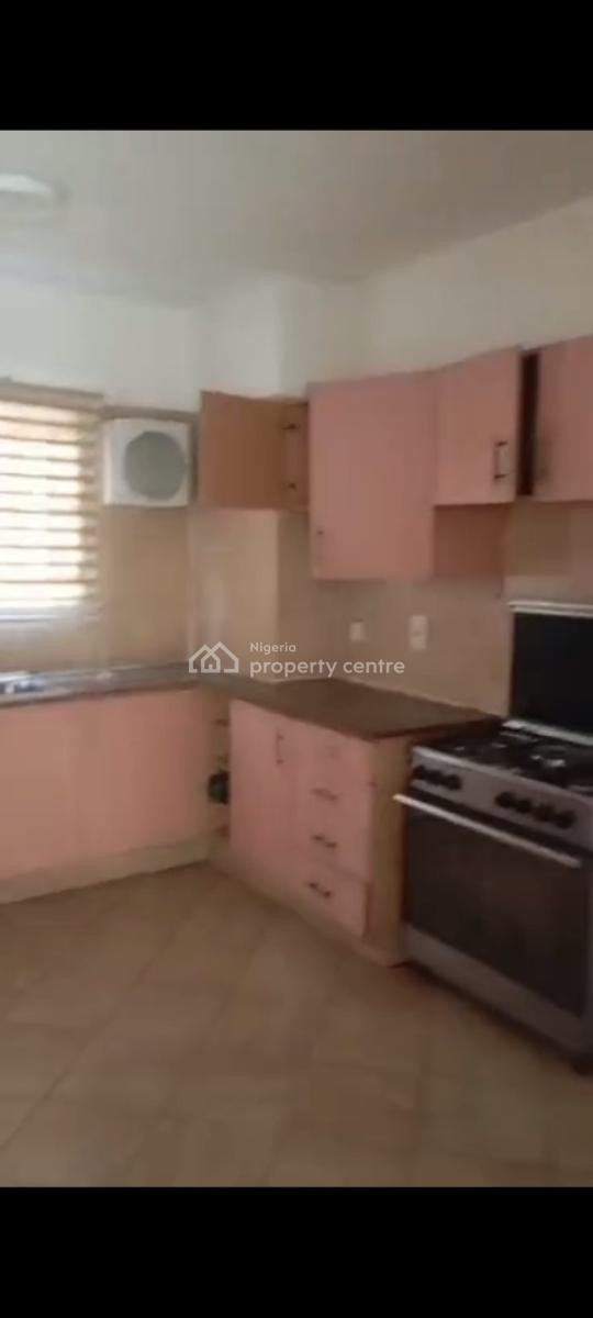 a Fully Service, Well Secured & Spacious 3bed Room Ground Floor Apart, Ocean Crest Haven, Oniru, Victoria Island (vi), Lagos, Flat / Apartment for Sale