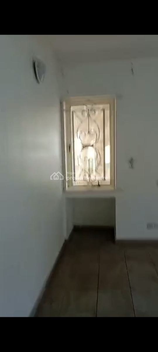 a Fully Service, Well Secured & Spacious 3bed Room Ground Floor Apart, Ocean Crest Haven, Oniru, Victoria Island (vi), Lagos, Flat / Apartment for Sale