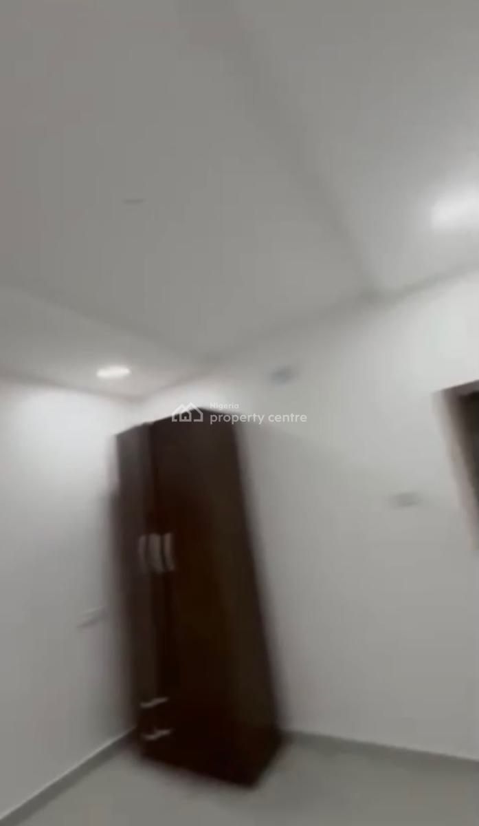 a Standard Executive 3 Bedrooms Apartment, Surulere, Lagos, Flat / Apartment for Rent