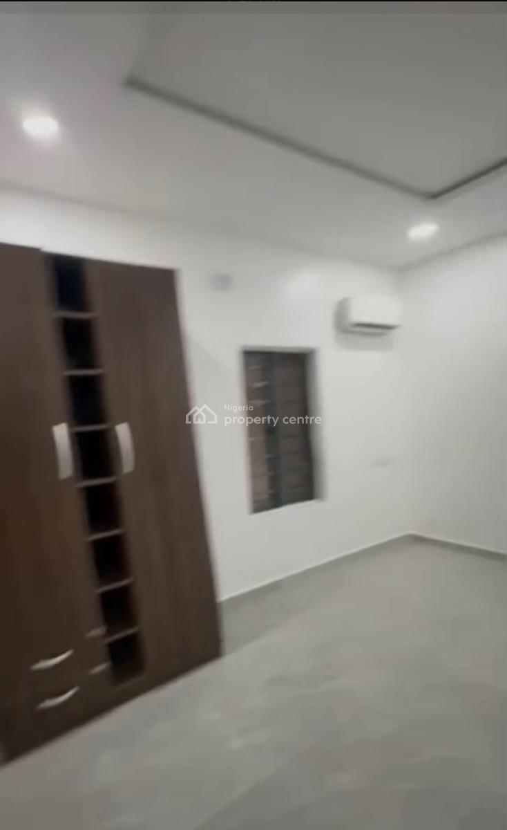 a Standard Executive 3 Bedrooms Apartment, Surulere, Lagos, Flat / Apartment for Rent