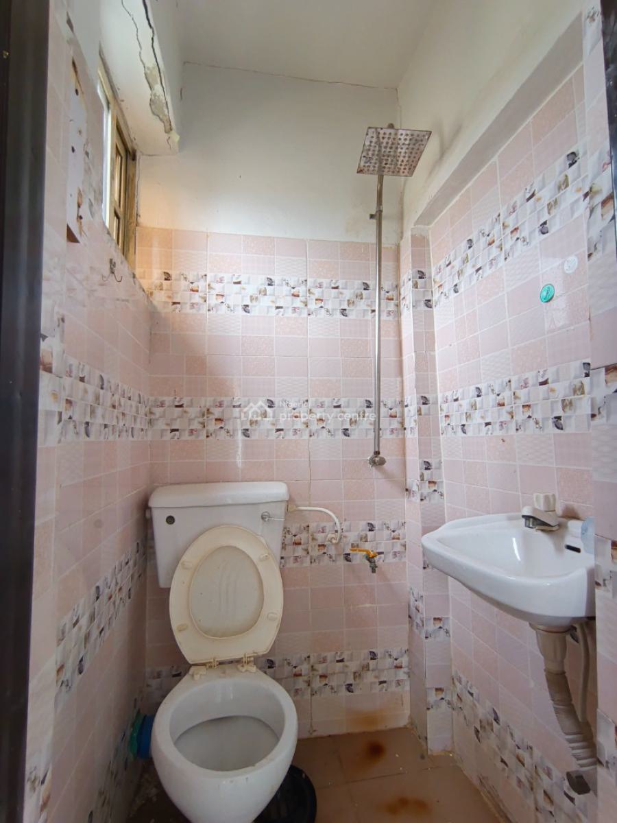 a 2 Bedroom Flat, Igbeofon, By Ologolo Spg, Lekki, Lagos, Flat / Apartment for Rent
