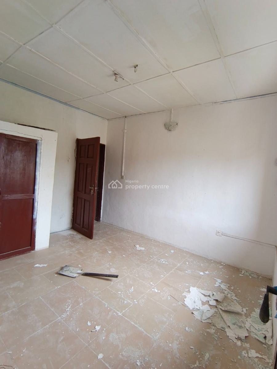 a 2 Bedroom Flat, Igbeofon, By Ologolo Spg, Lekki, Lagos, Flat / Apartment for Rent